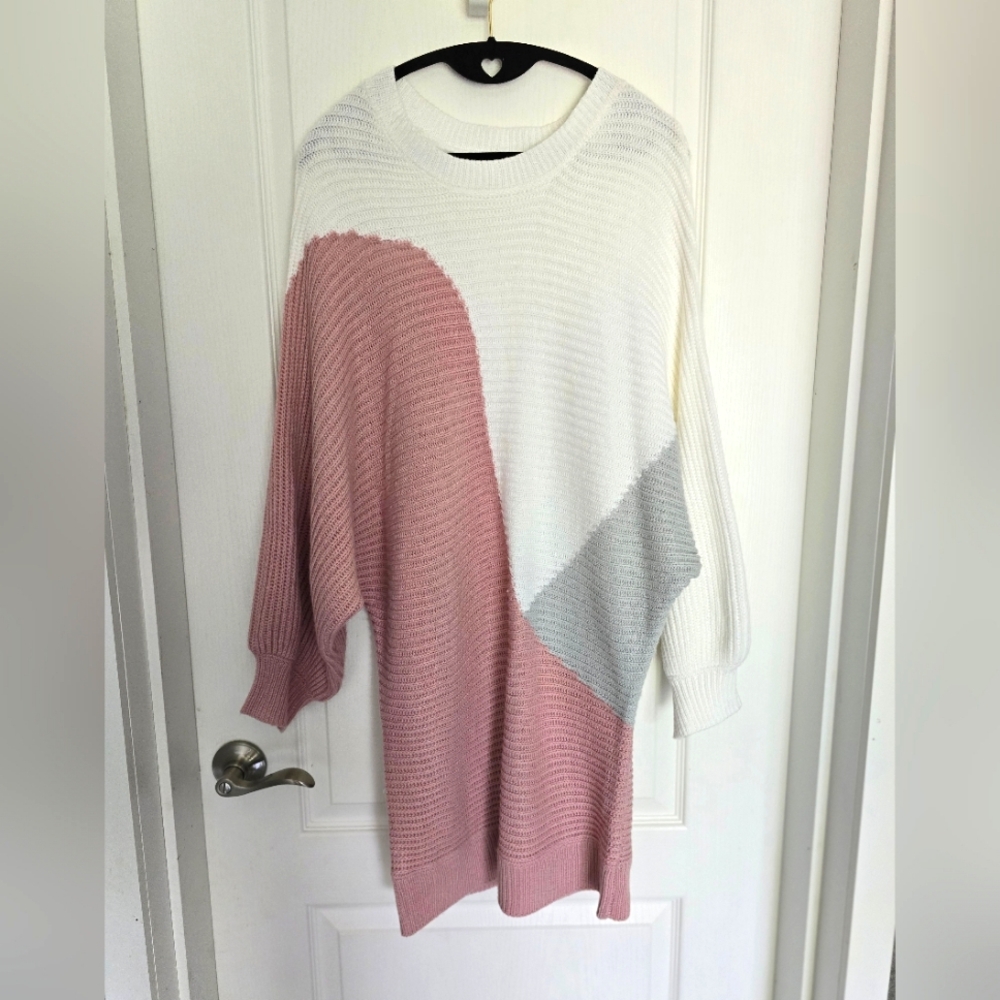 BEAUTIFUL Color Block Sweater Dress. Pink, Grey, and White. Size Medium